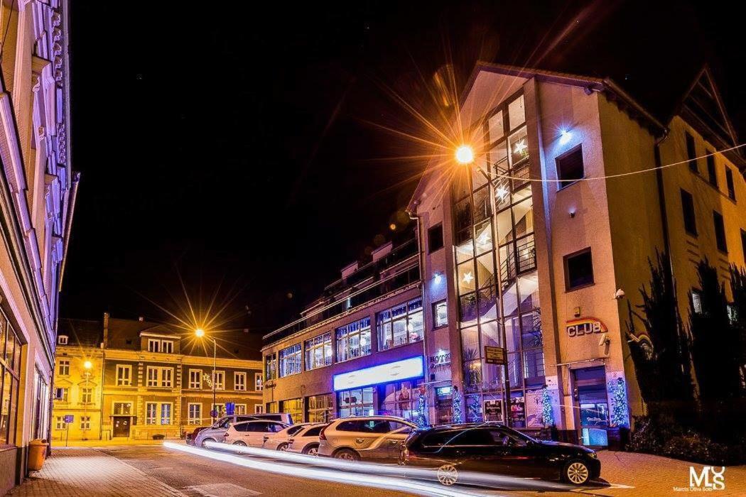 Pokoje Goscinne Teczowa Luban Kültér fotó